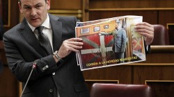 eajpnv, congreso, agirretxea, defensa, ikurriña, l