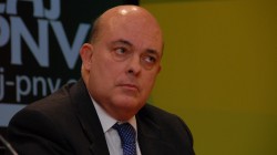 eaj, pnv, congreso, desempleo, jóvenes, paro, empl