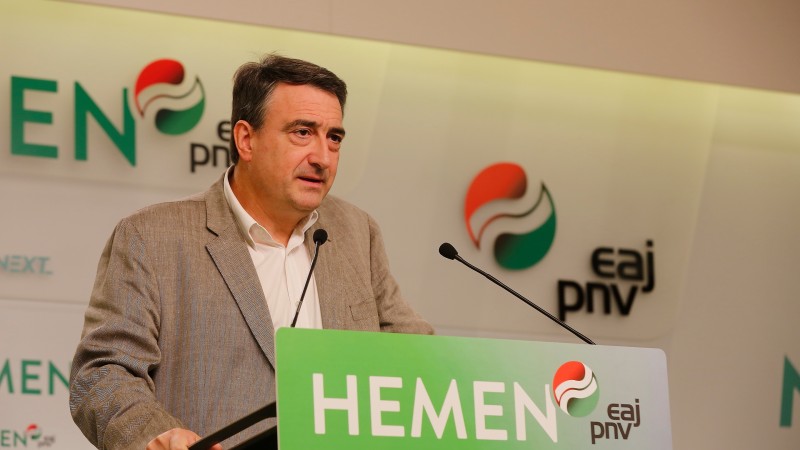 10N Aitor Esteban valora el preacuerdo PSOE-Podemos