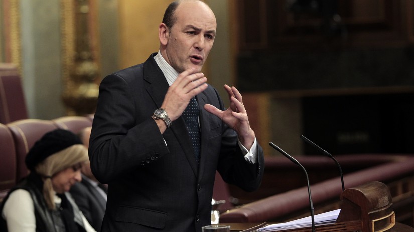 Representantes gipuzkoanos de EAJ-PNV en Madrid suspenden a Rajoy por 