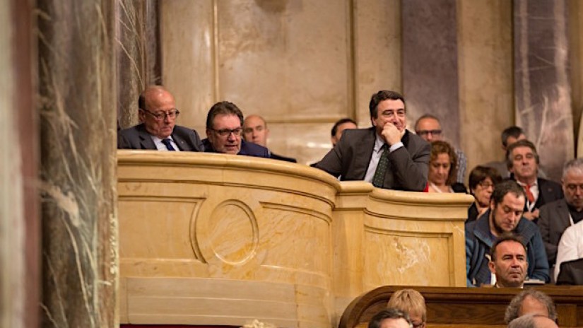 Aitor Esteban tras el pleno del Parlament: “No es comprensible que PP, PSOE y C‘s insistan en dar una respuesta judicial” a una cuestión política y democrática