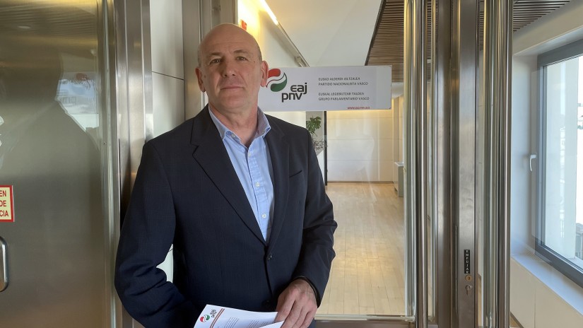 El Grupo Vasco pregunta al Gobierno español por las últimas prácticas militares en las Bardenas