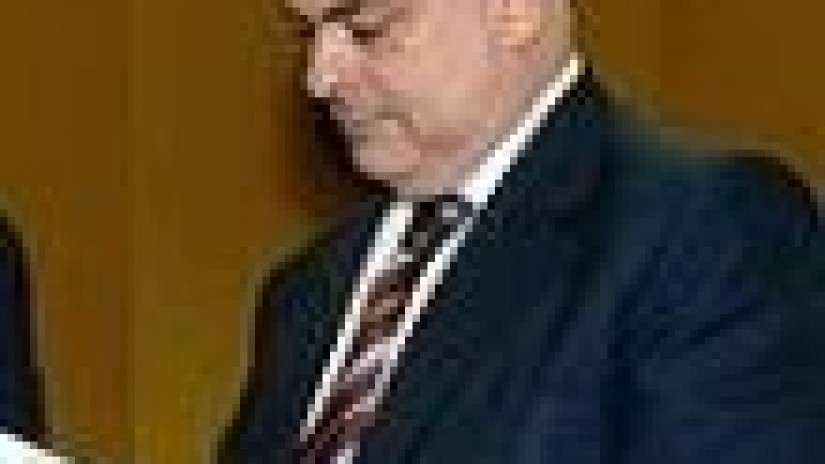 Olabarria pide que Conde-Pumpido estudie si Fungairiño debe seguir en su cargo
