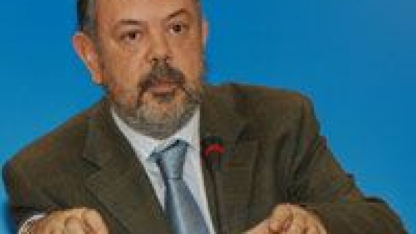 Pedro Azpiazu ha preguntado al Gobierno sobre la Naval de Sestao