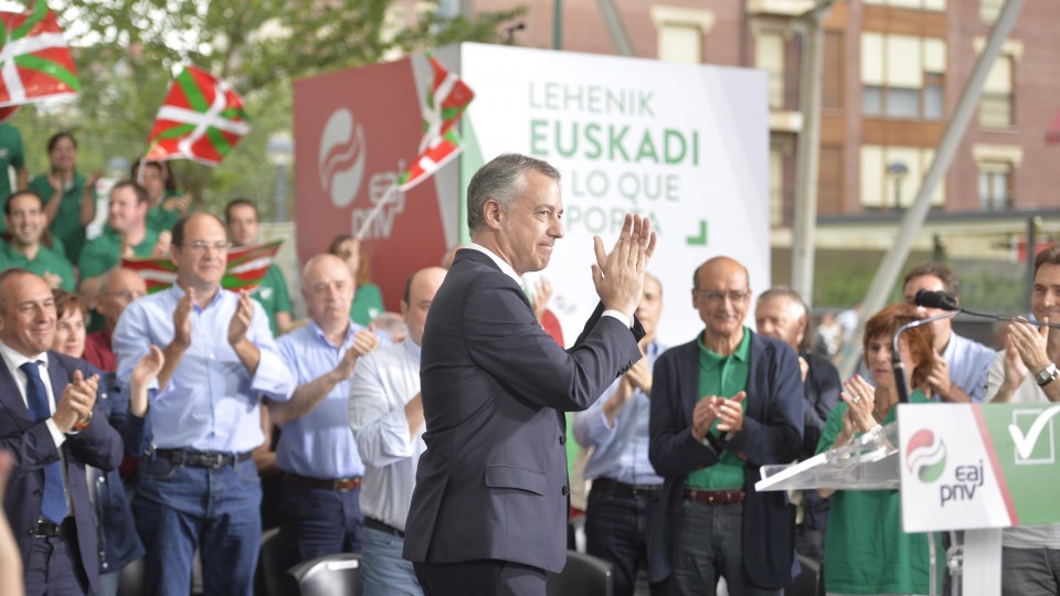 Acto en Laudio. Iñigo Urkullu, Andoni Ortuzar, Mikel Legarda, Almudena Otaola