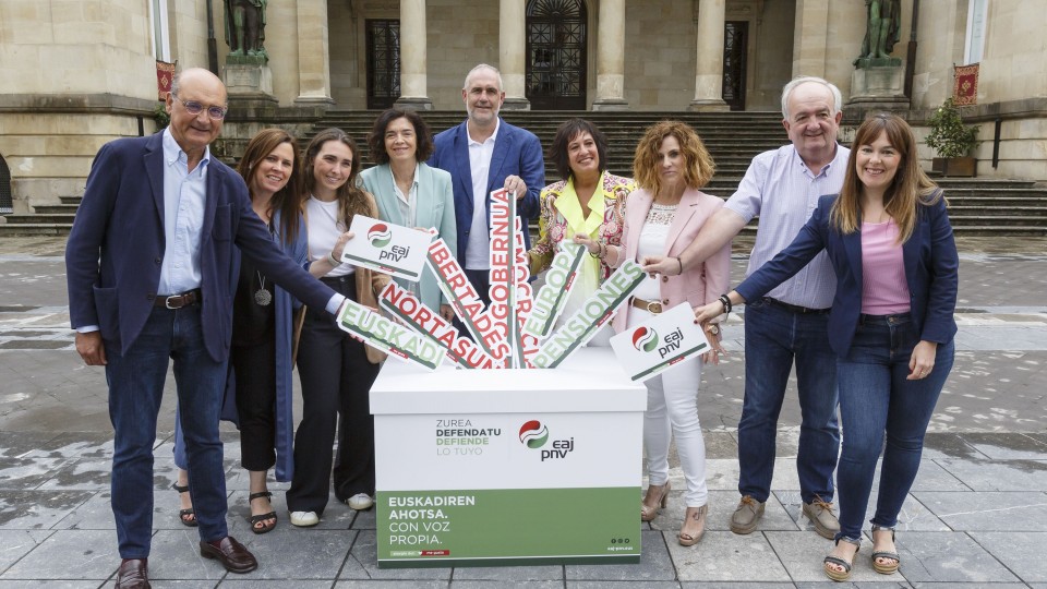 Presentación de las candidaturas de EAJ-PNV al Congreso y Senado por Araba