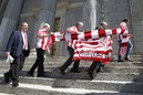 Diputados y senadores del EAJ-PNV apoyan al Athletic en el Congreso, la víspera de la final de Copa